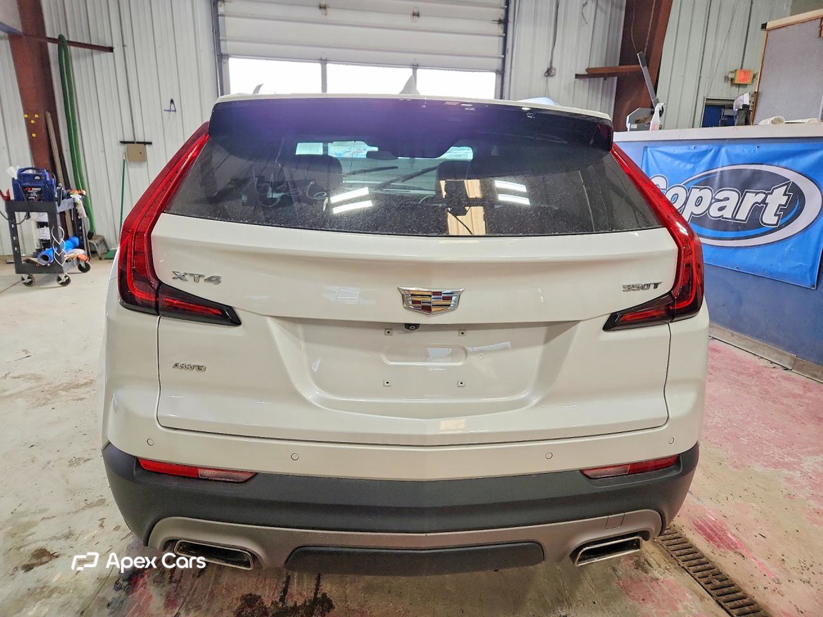 Cadillac XT4 2021