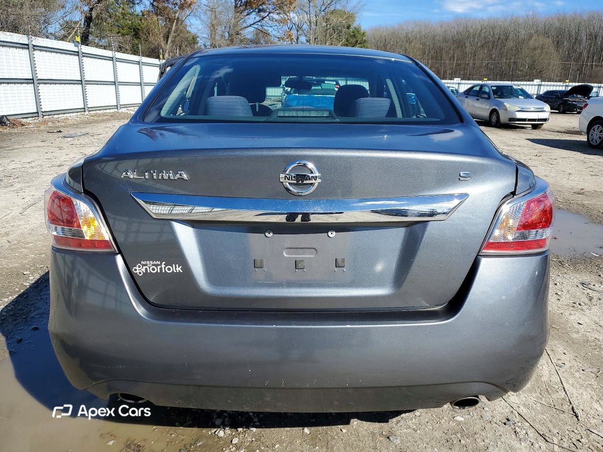 Nissan Altima 2015