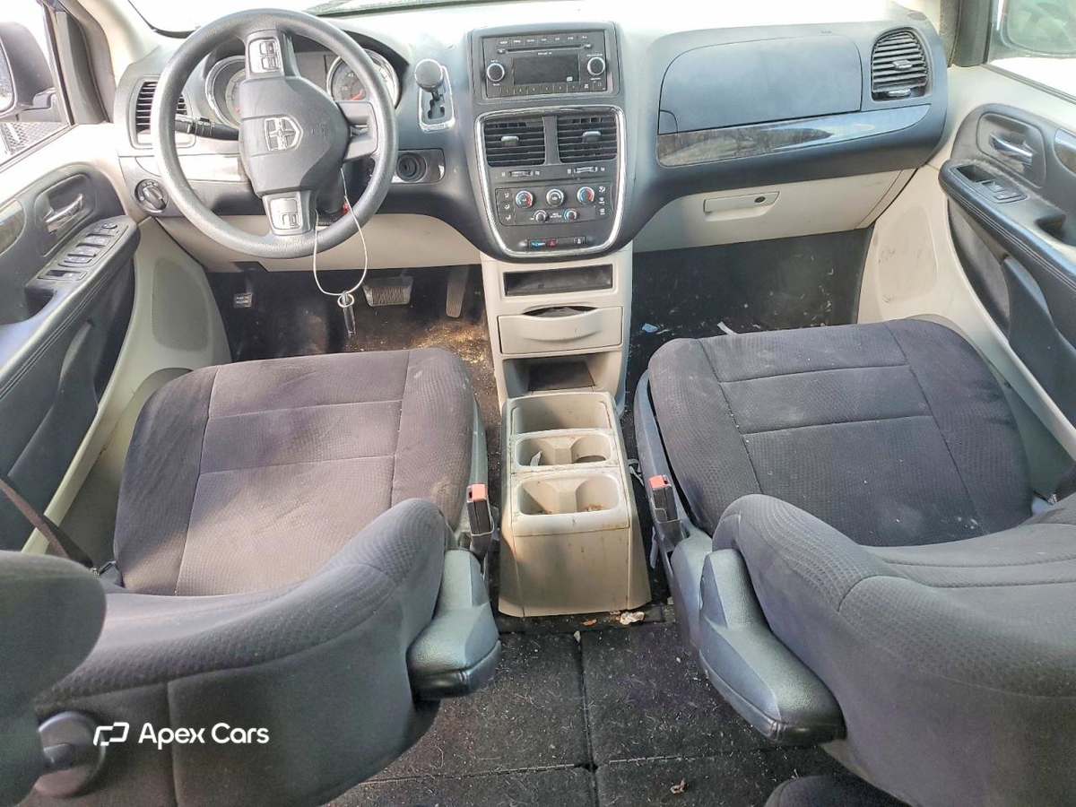 Dodge Caravan 2011