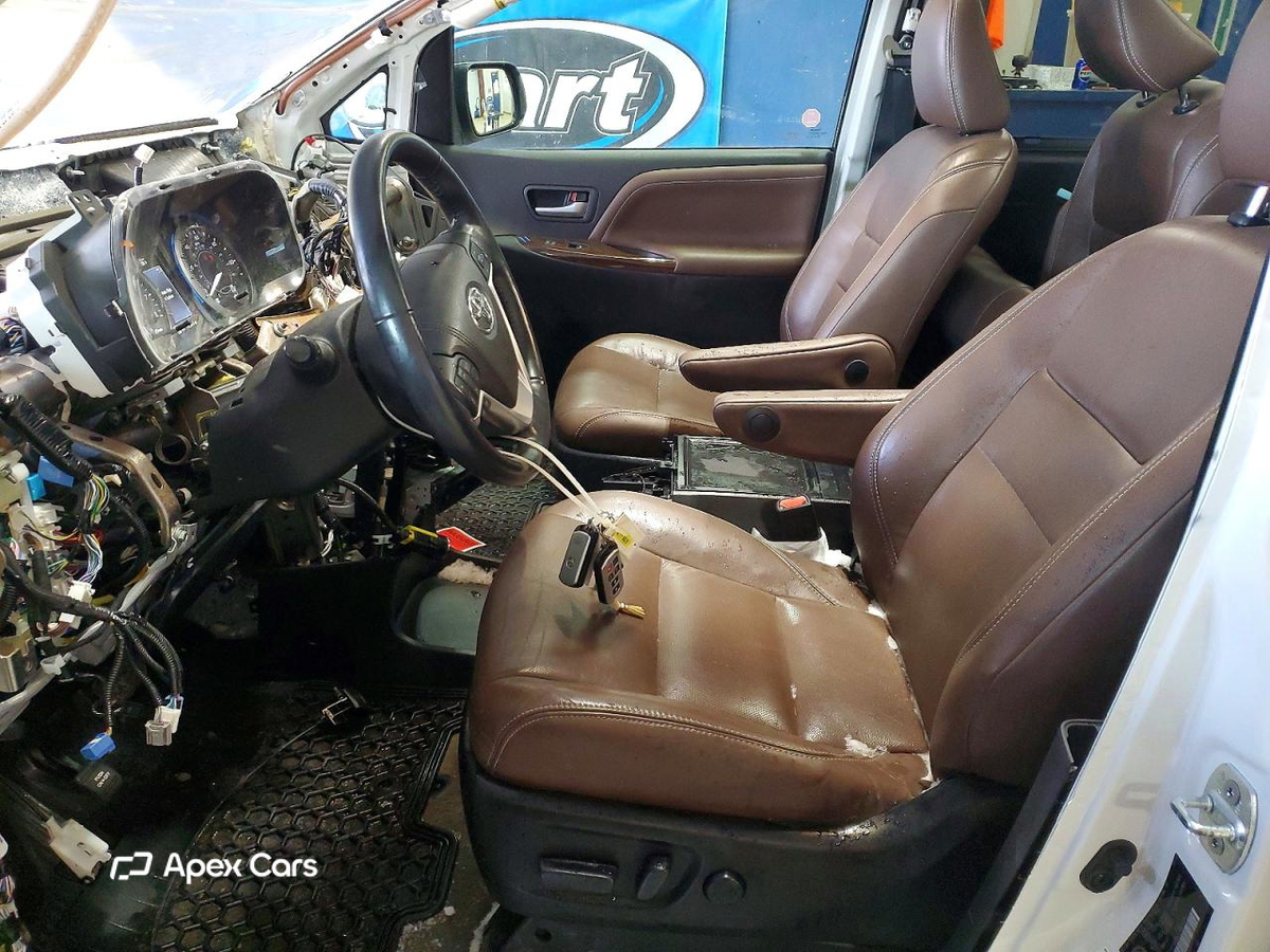 Toyota Sienna 2017