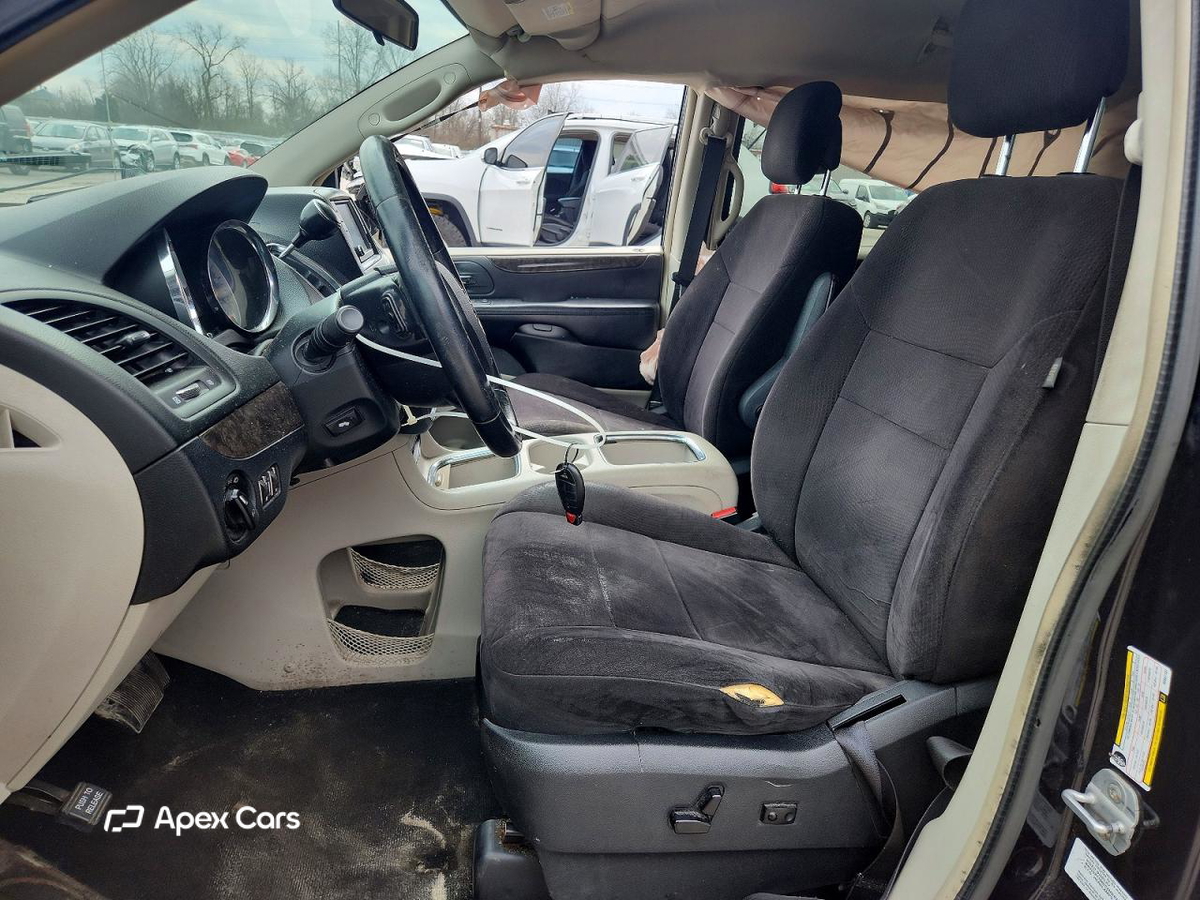 Dodge Caravan 2011