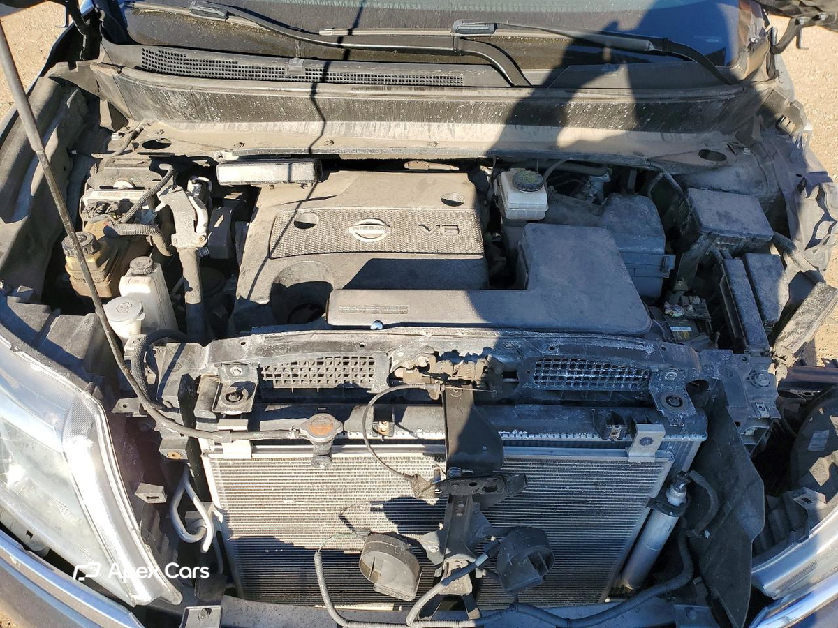 Nissan Pathfinder 2013