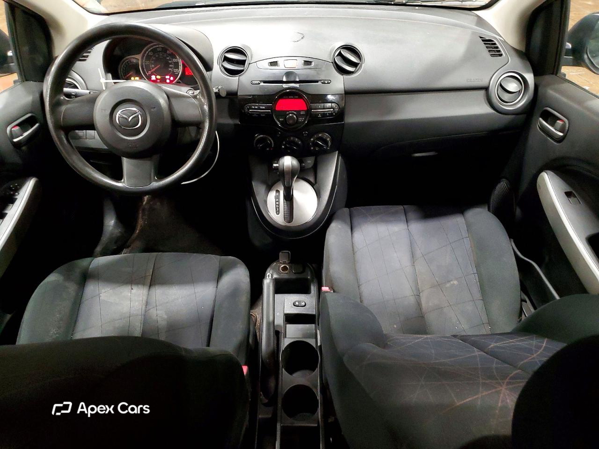 Mazda 2 2014