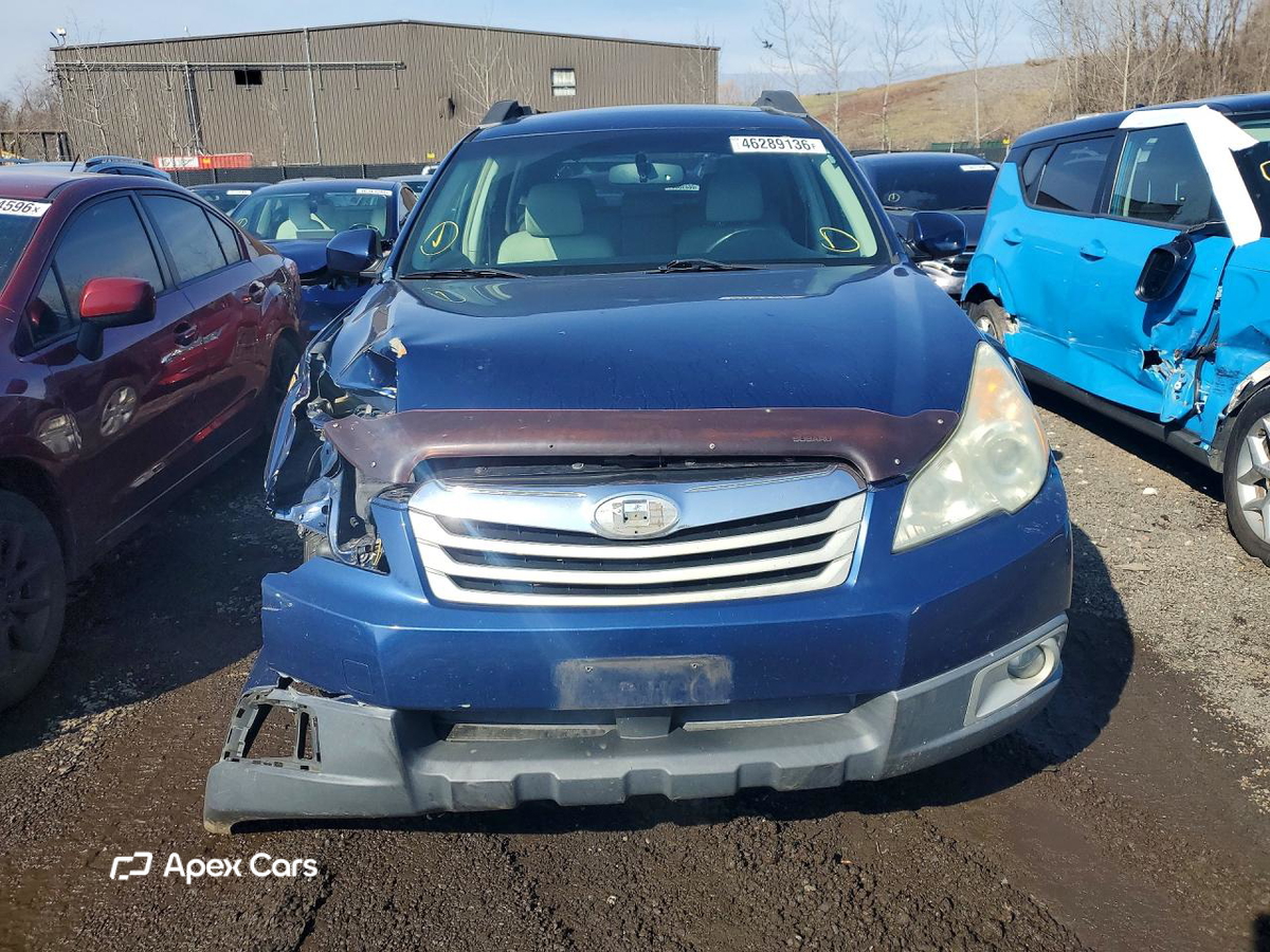 Subaru Outback 2011