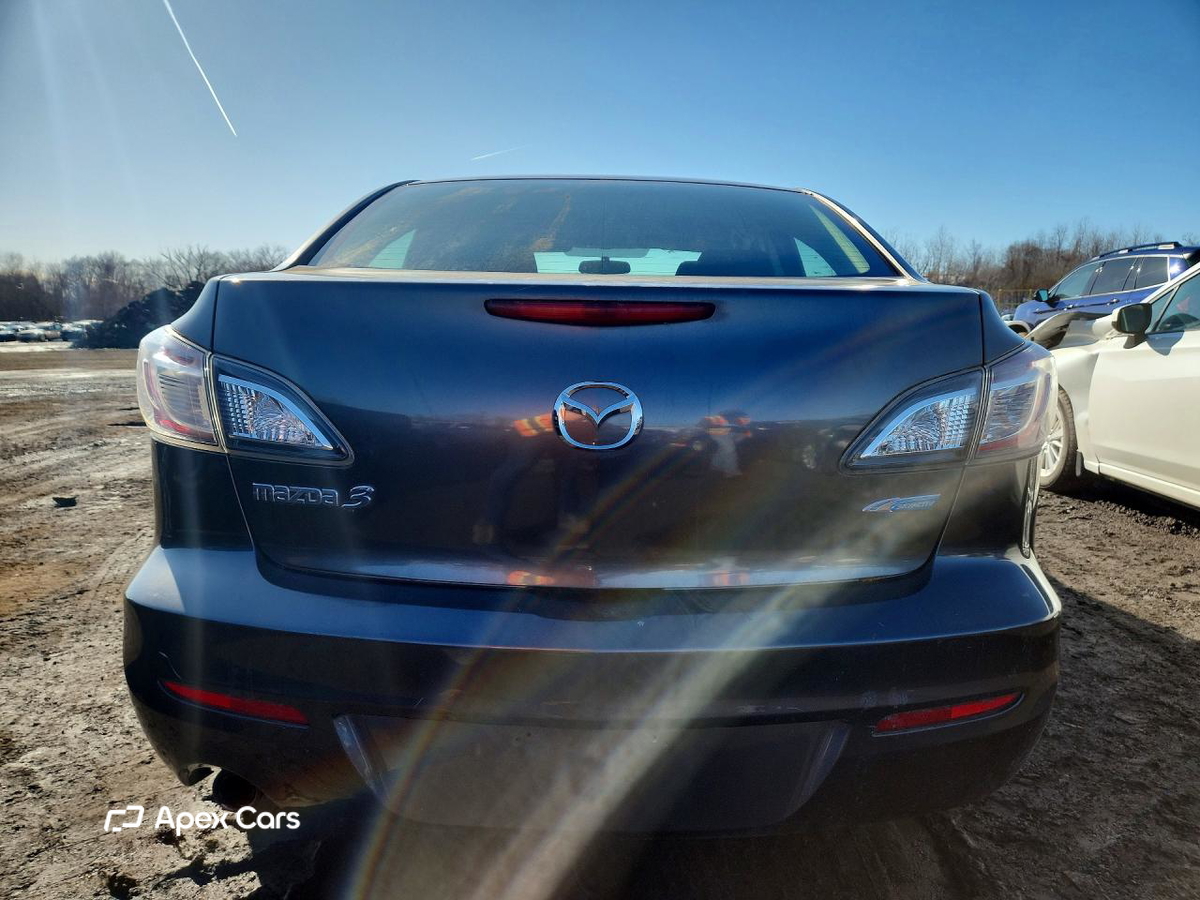 Mazda 3 2012