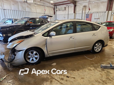 Toyota Prius 2004 - Image 1 of 13