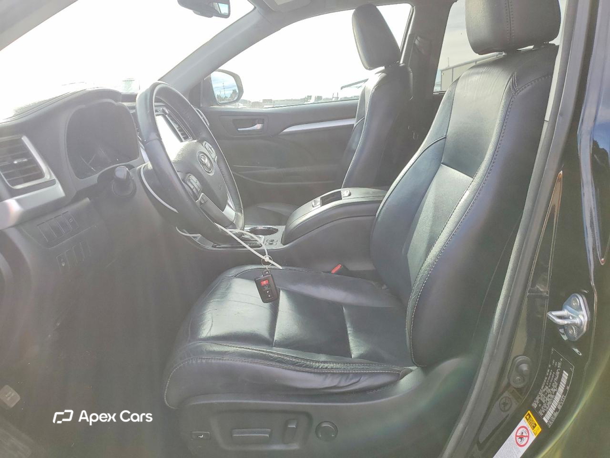 Toyota Highlander 2016