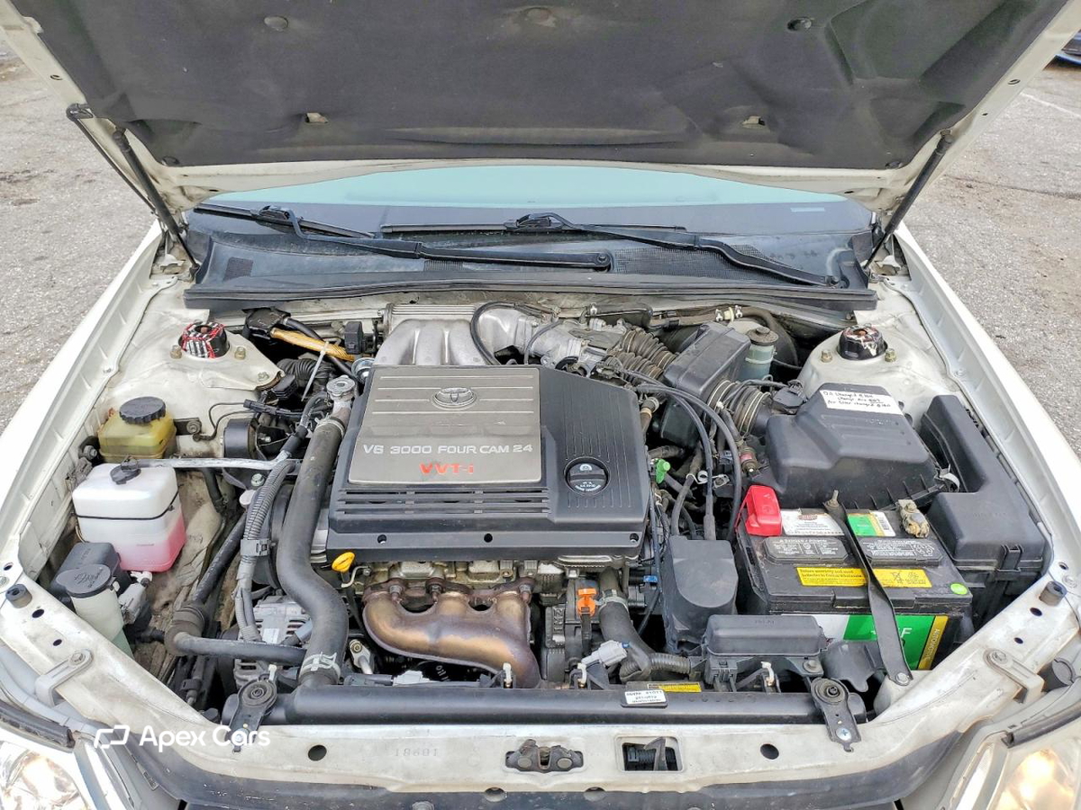 Toyota Avalon 2000