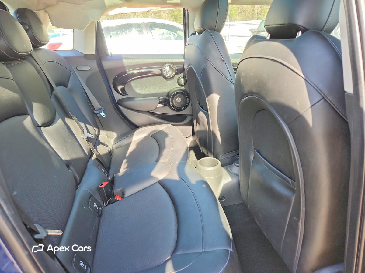 MINI Cooper 2016