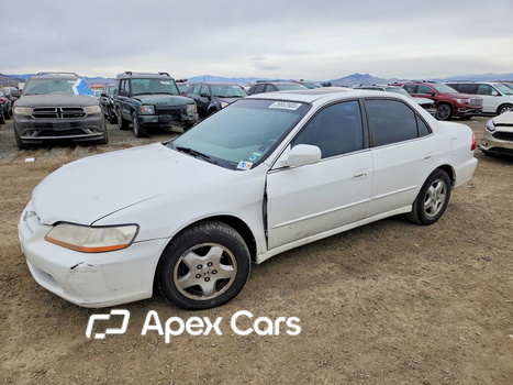 Honda Accord 2000 - Image 1 of 5