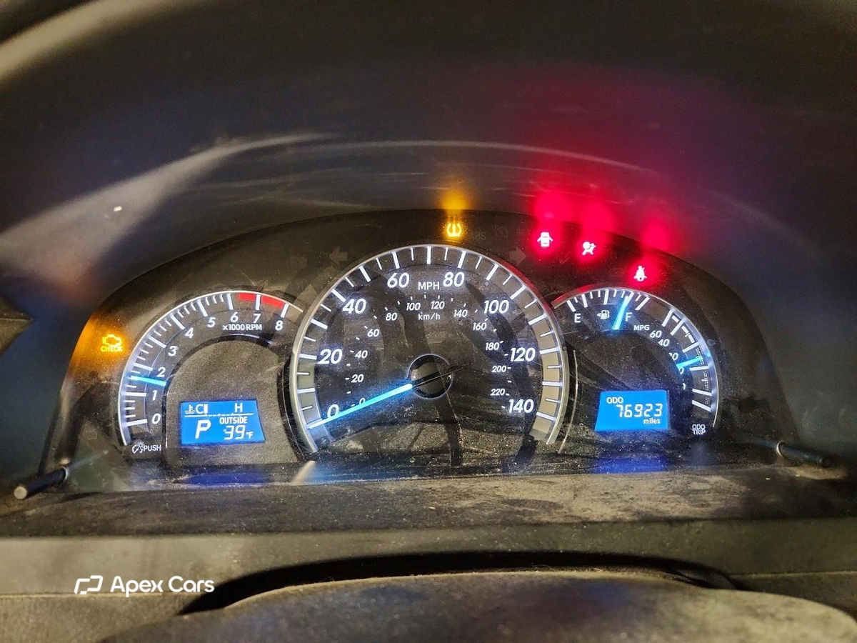 Toyota Camry 2012