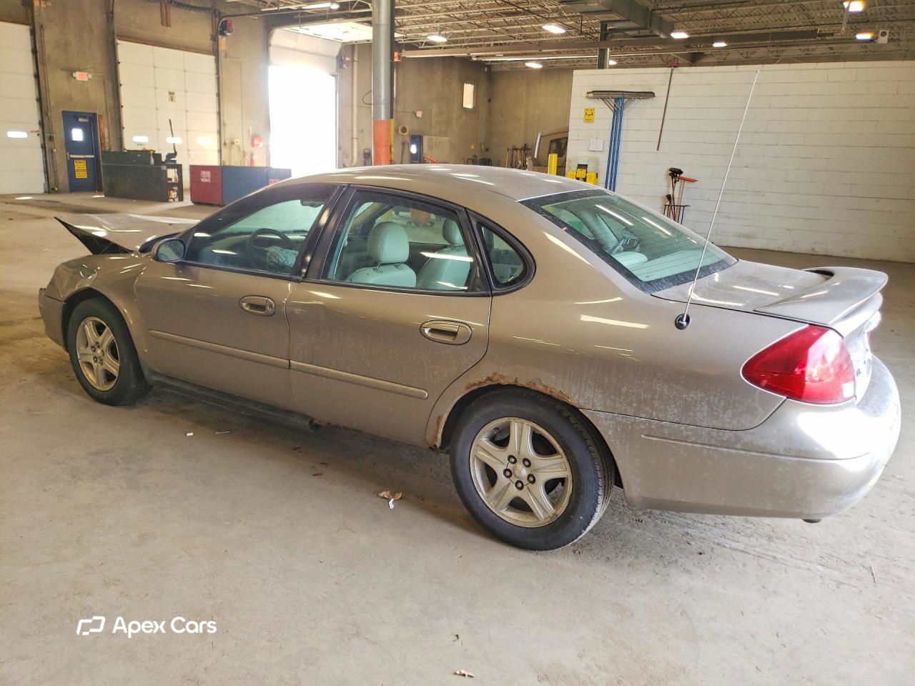 Ford Taurus 2002
