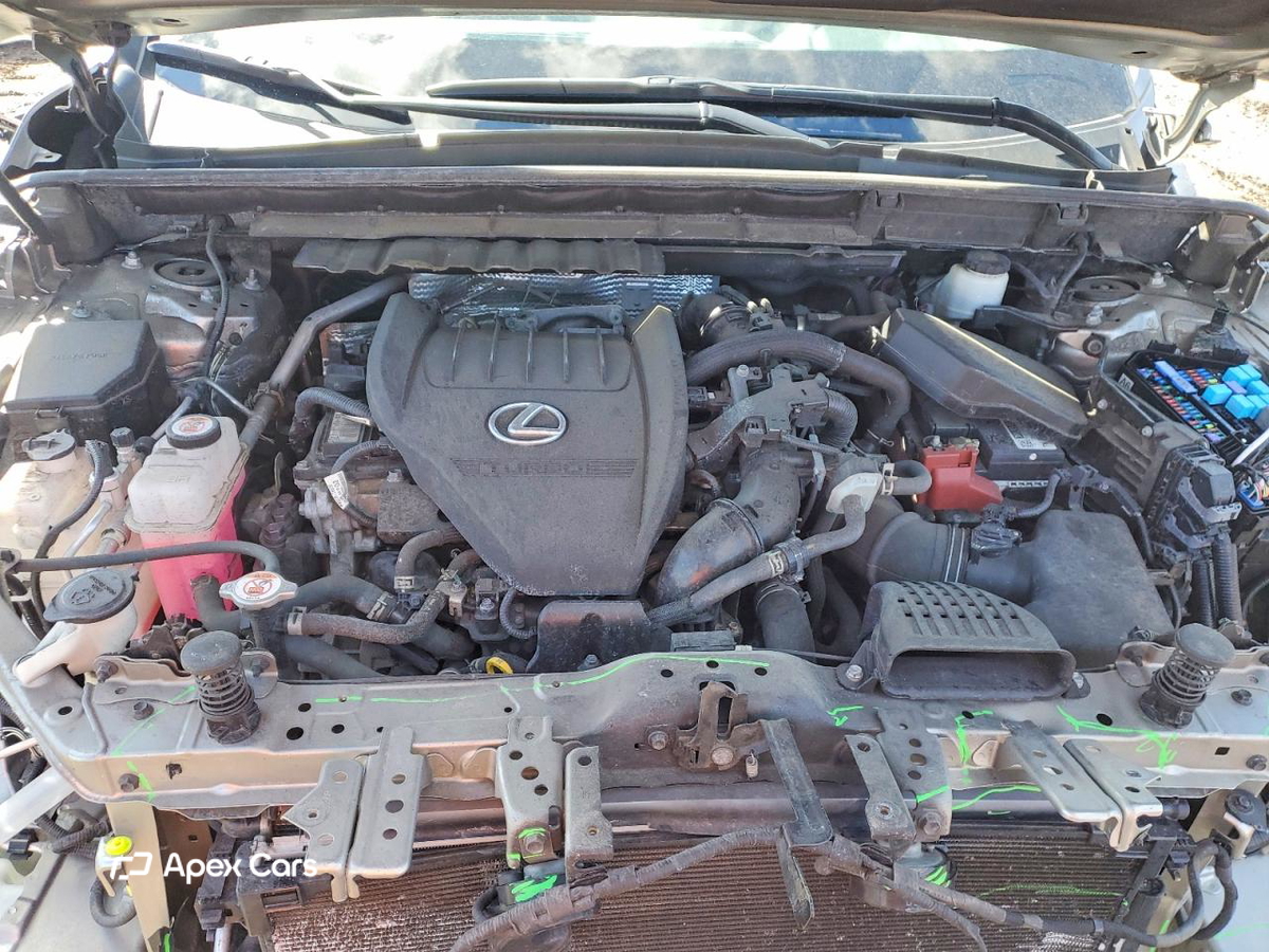 Lexus NX 2022