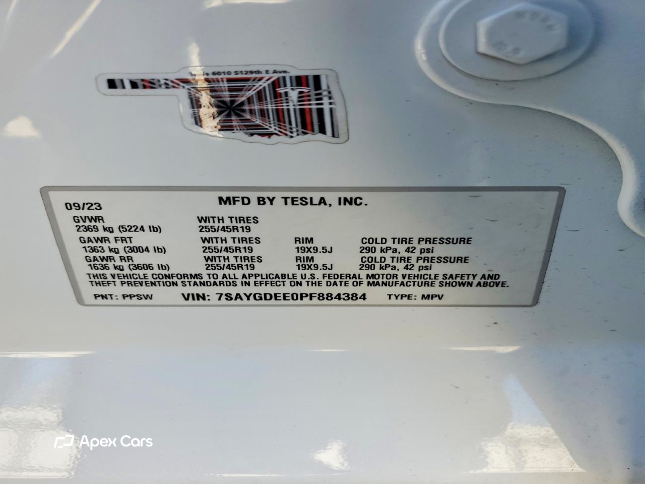 Tesla Model Y 2023