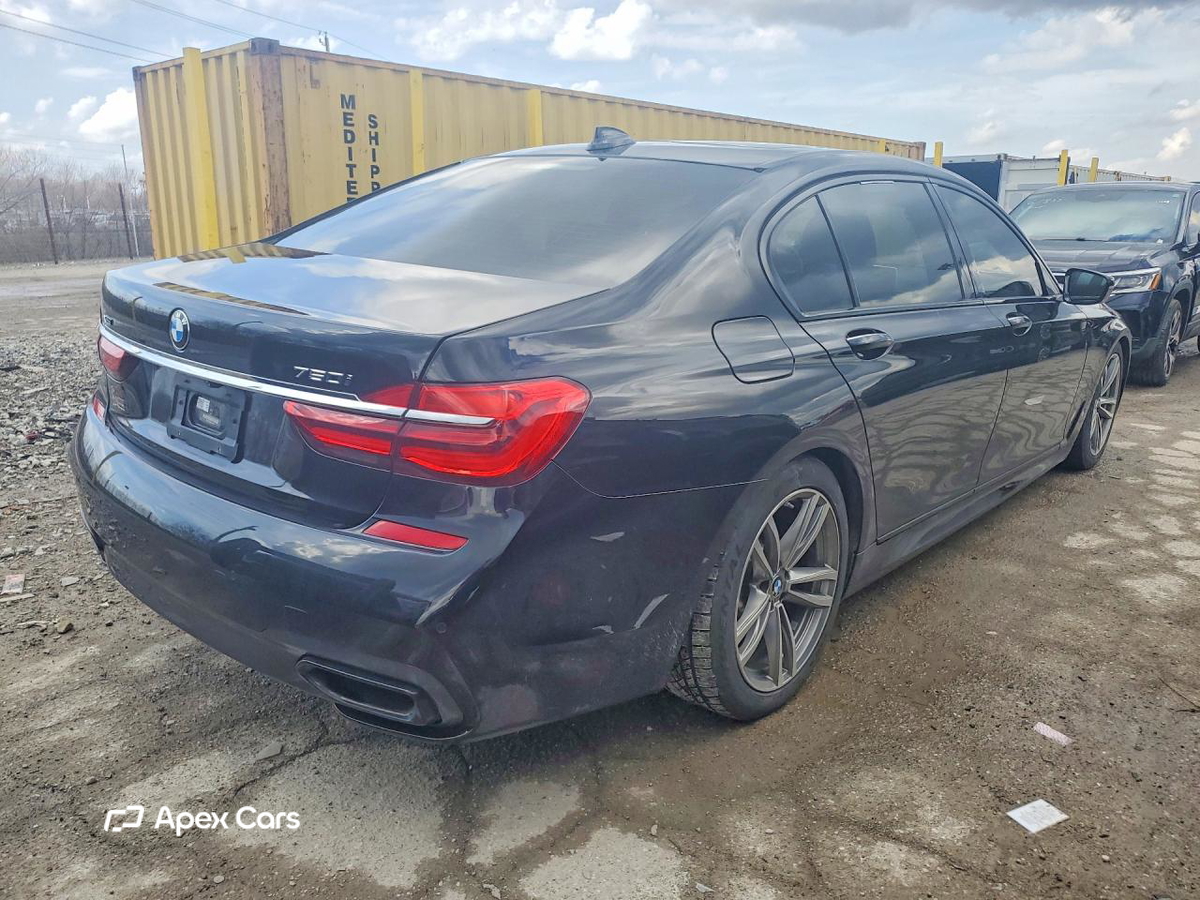 BMW Series 7 2016