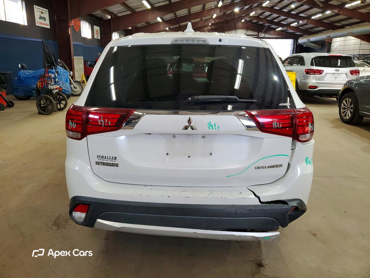 Mitsubishi Outlander 2017