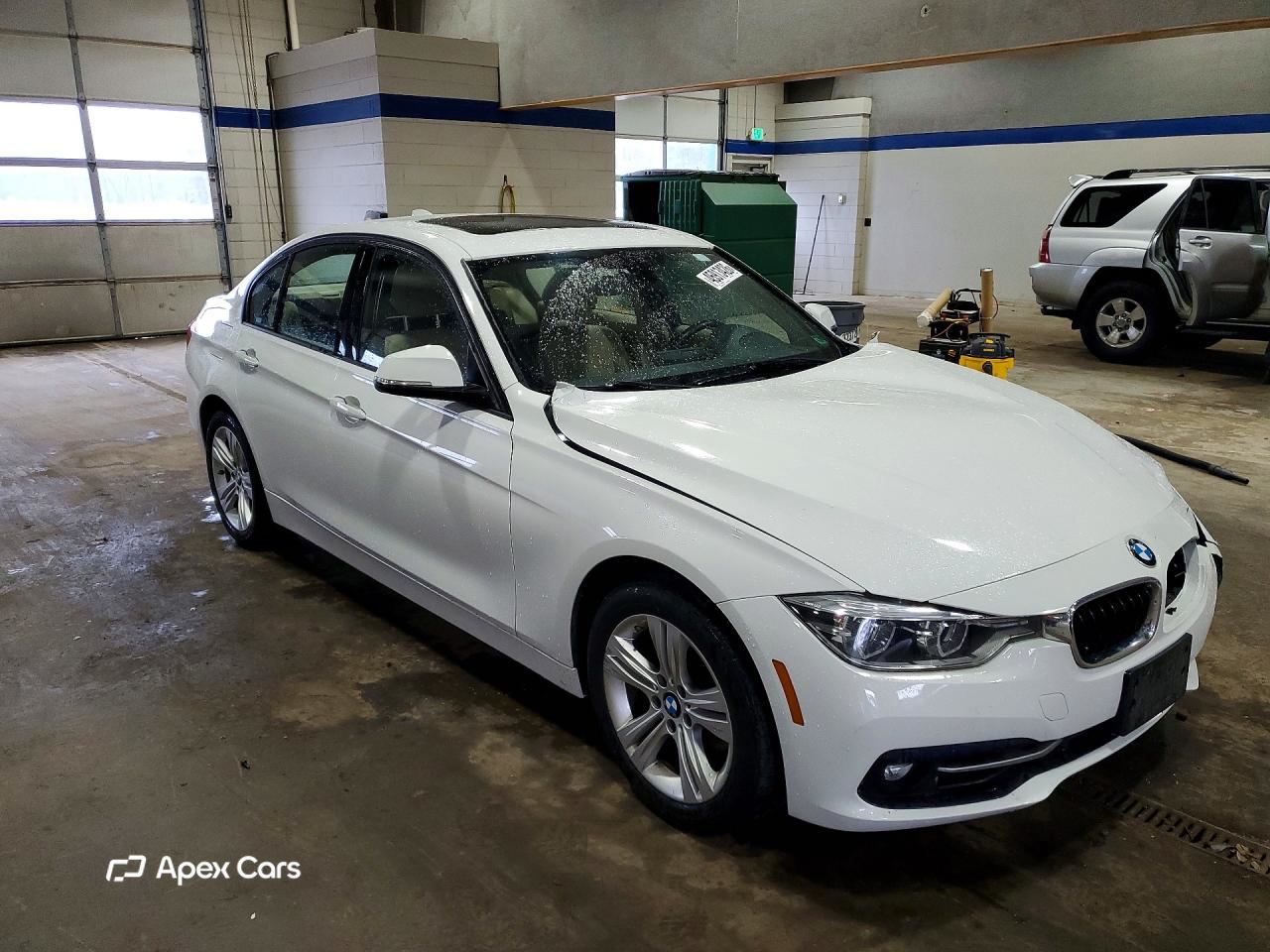 BMW Series 3 2016