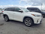 Toyota Highlander 2017