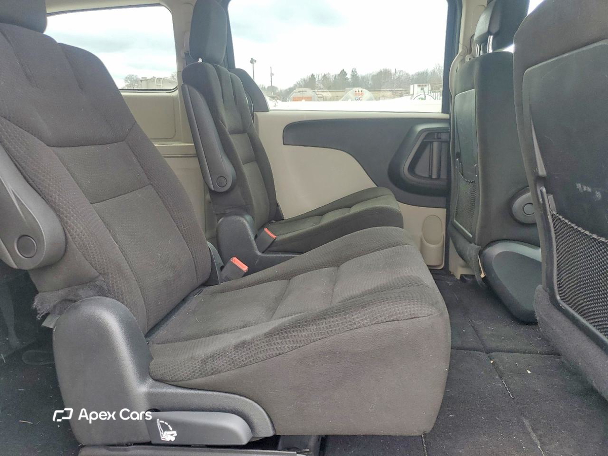 Dodge Caravan 2015