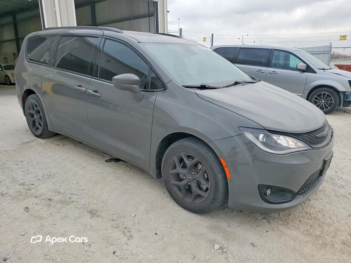 Chrysler Pacifica 2020