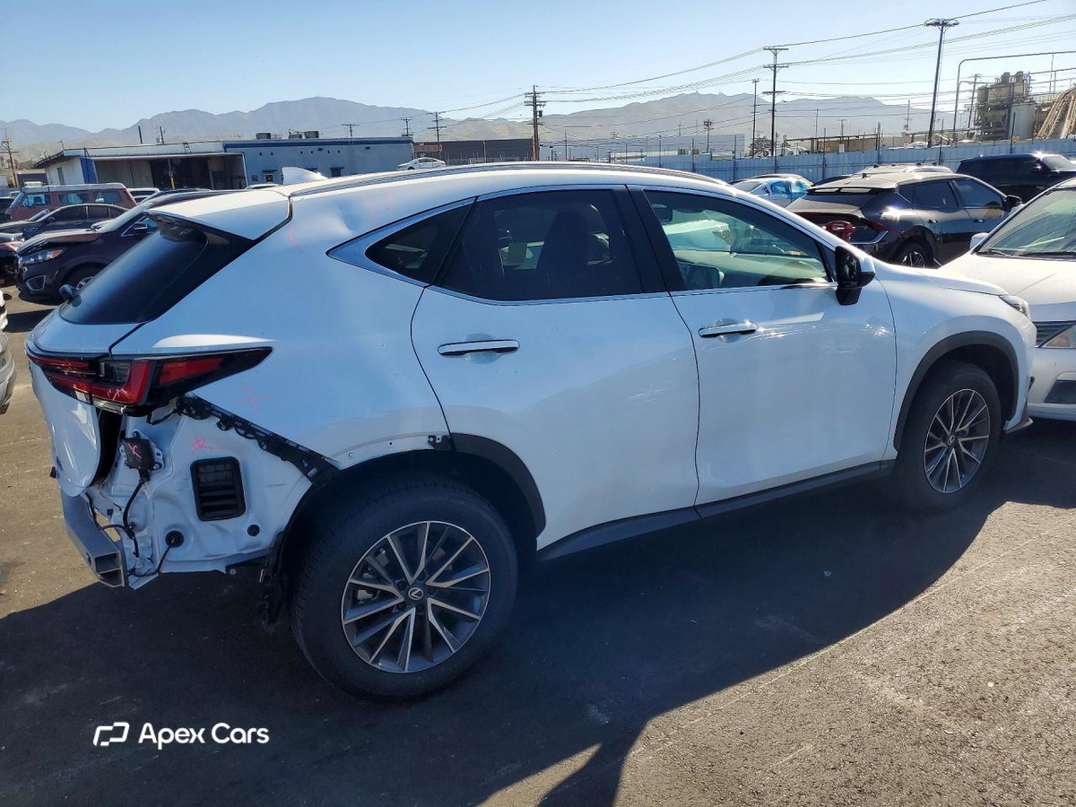 Lexus NX 2026