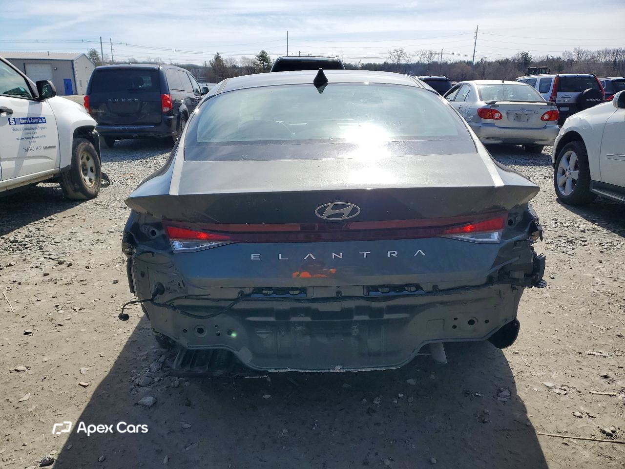 Hyundai Elantra 2024