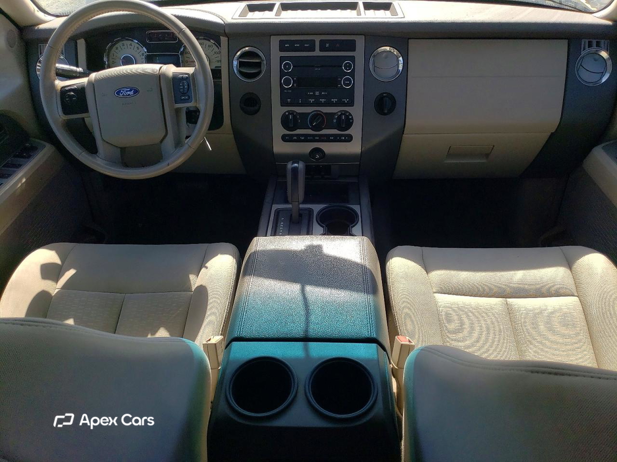 Ford Expedition 2013