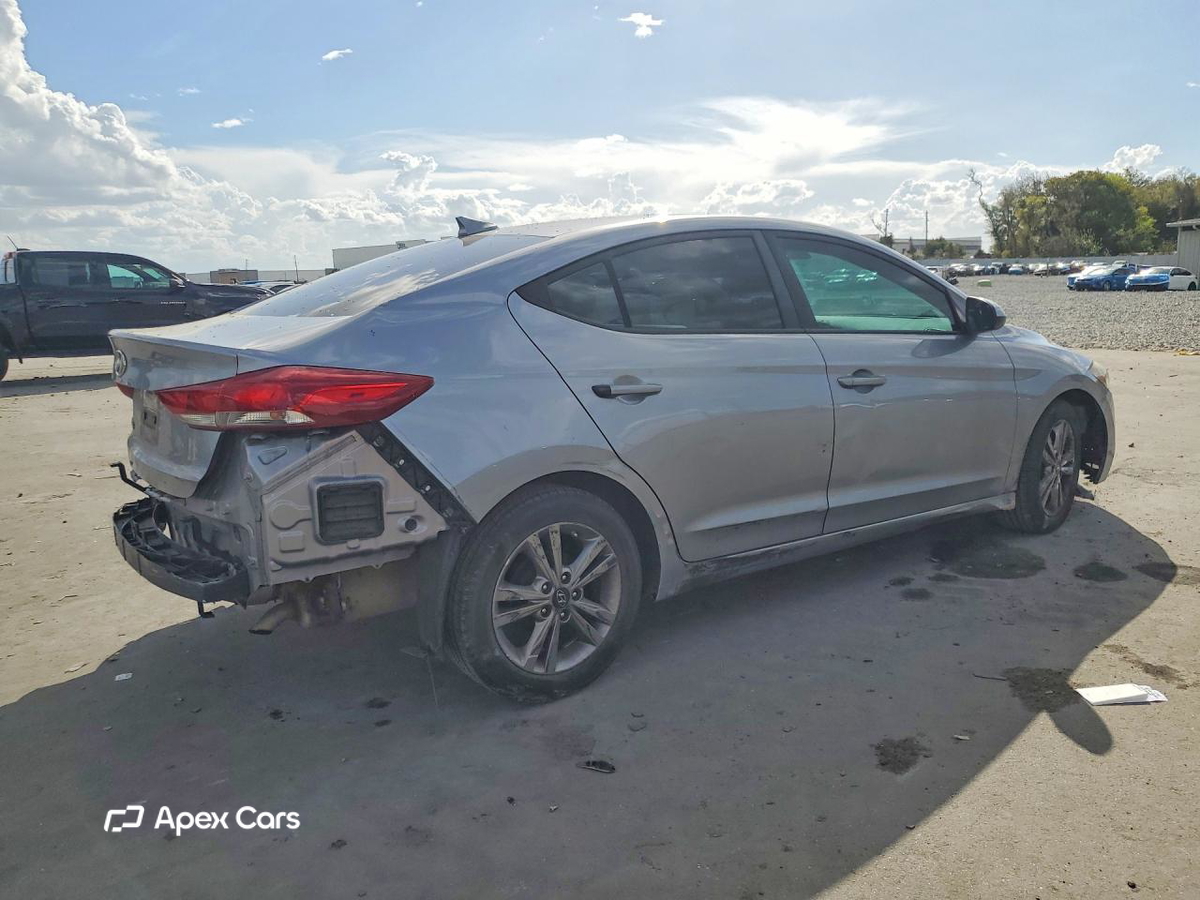 Hyundai Elantra 2017