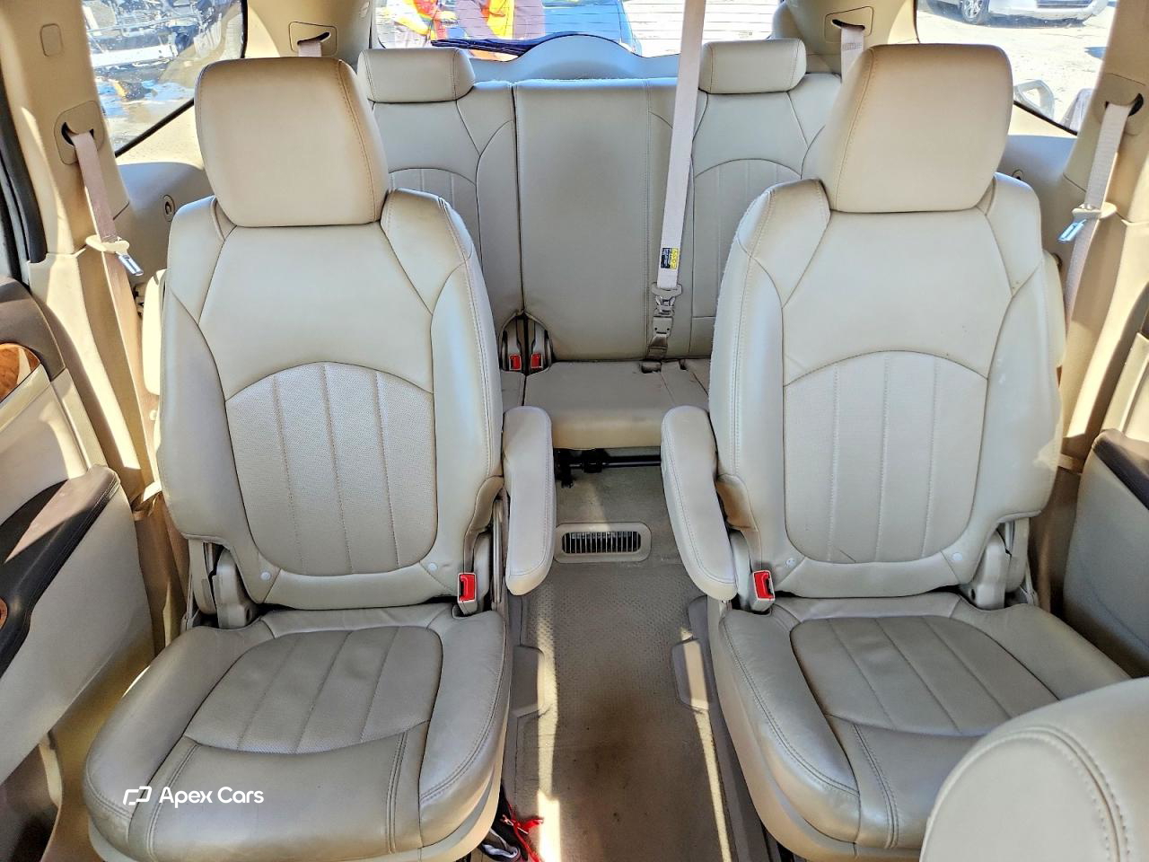 Buick Enclave 2011