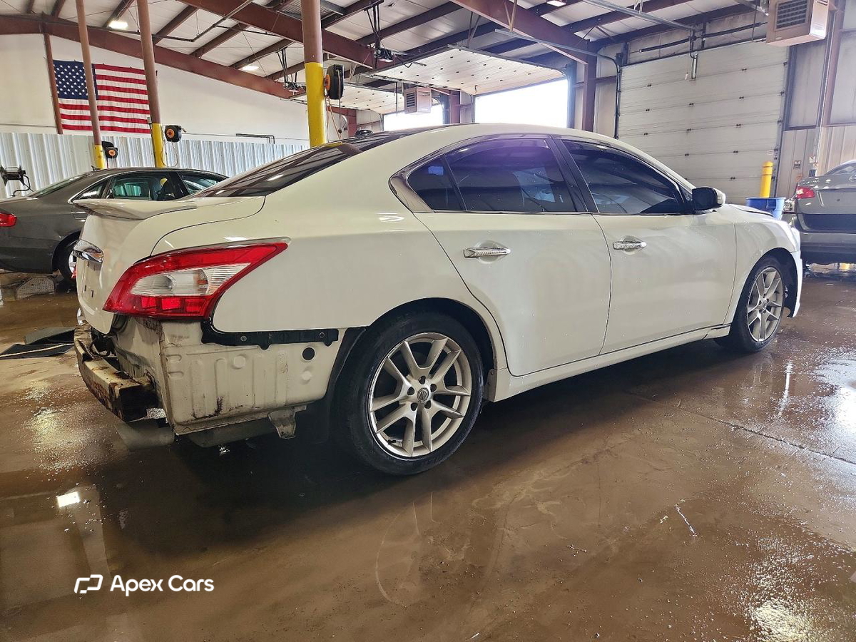 Nissan Maxima 2009