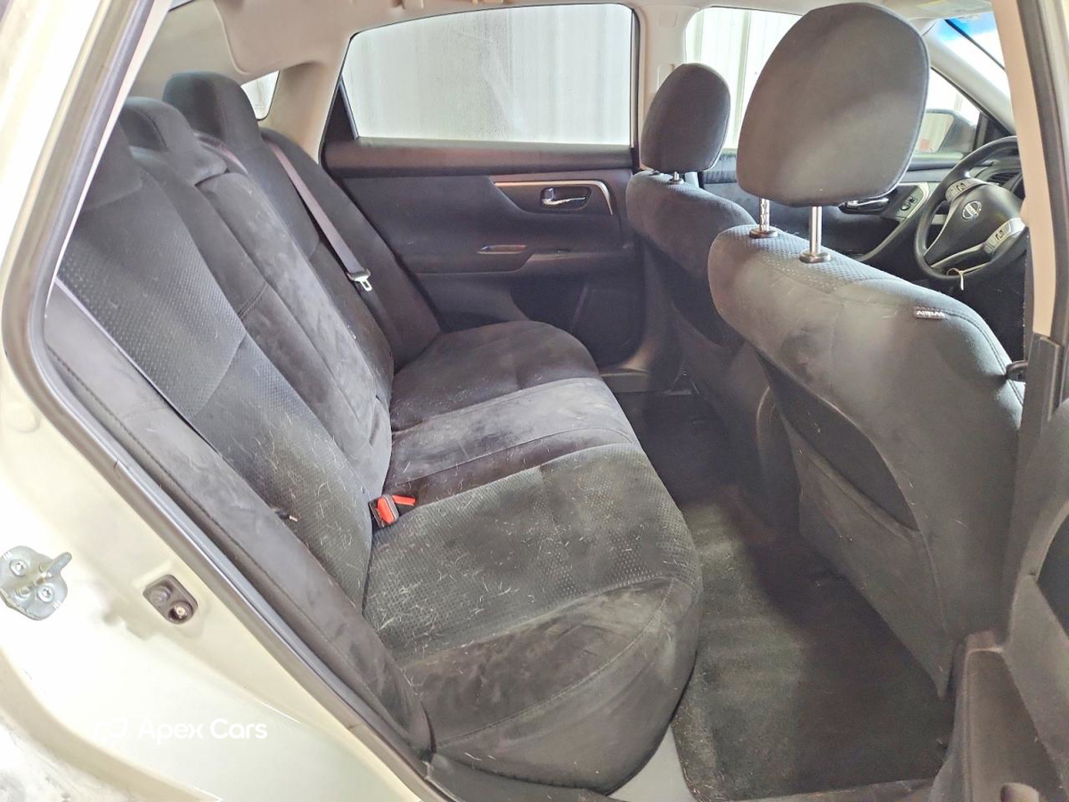 Nissan Altima 2015