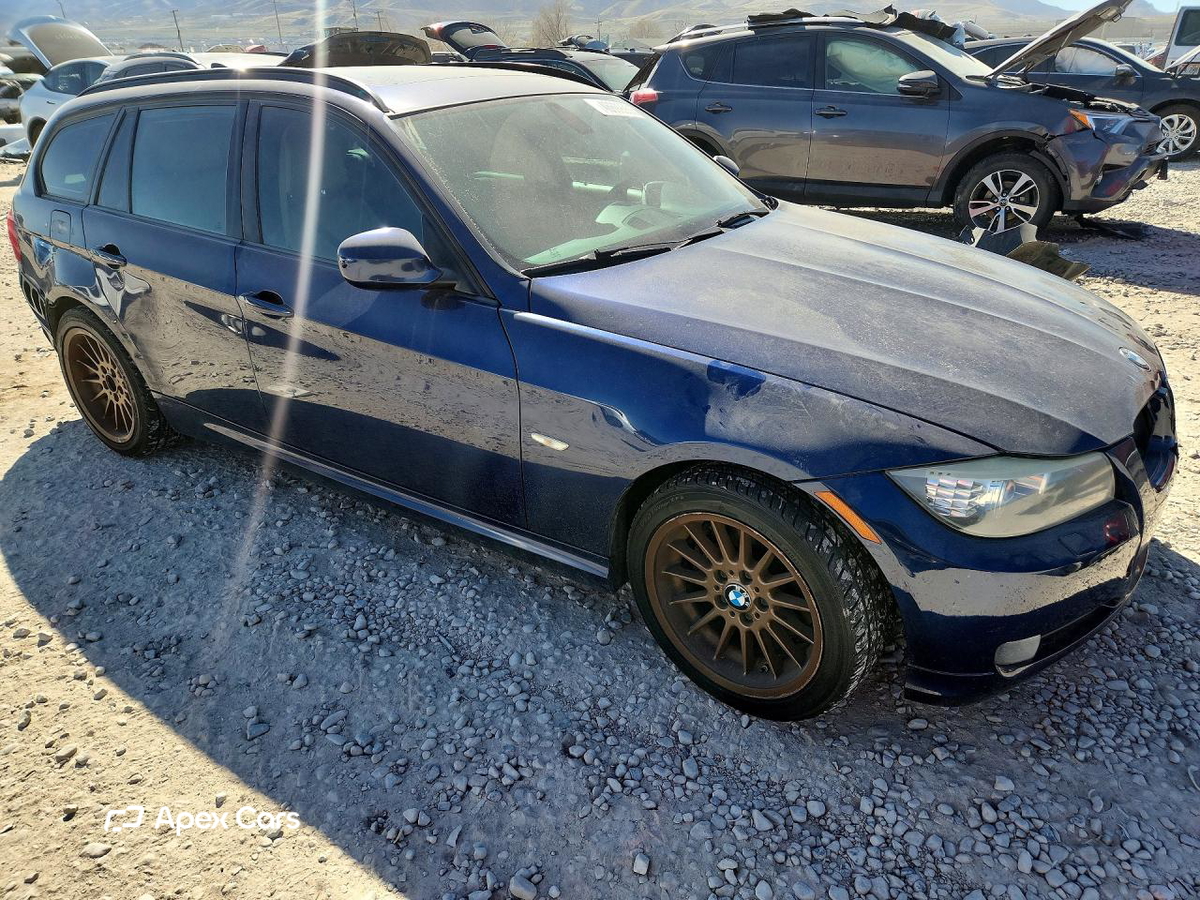 BMW Series 3 2011