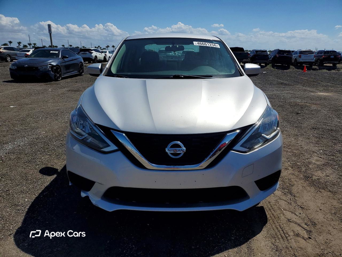 Nissan Sentra 2016