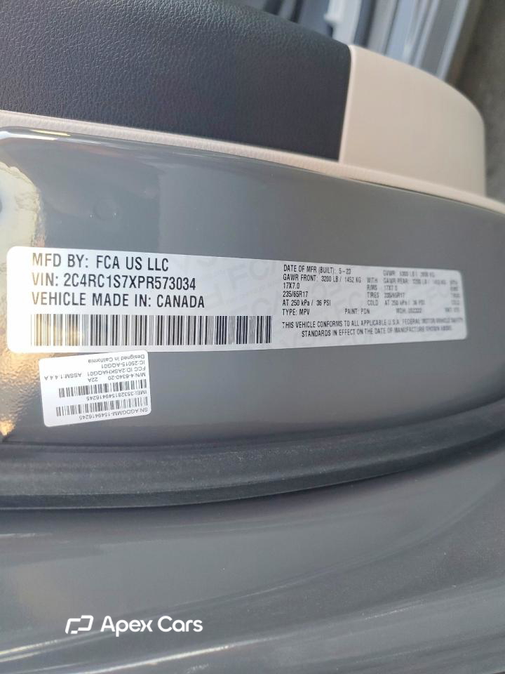 Chrysler Pacifica 2023