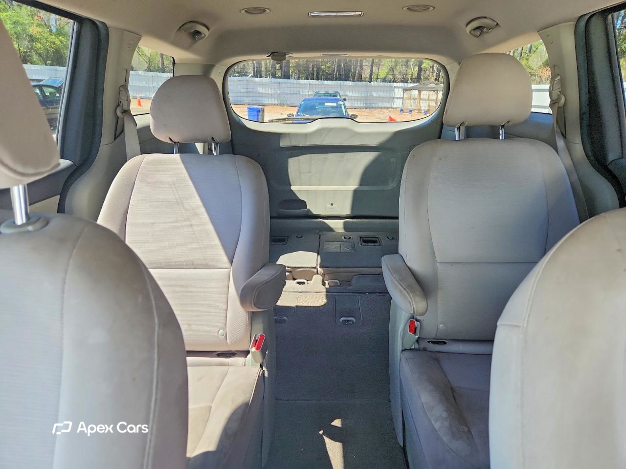 Kia Sedona 2015