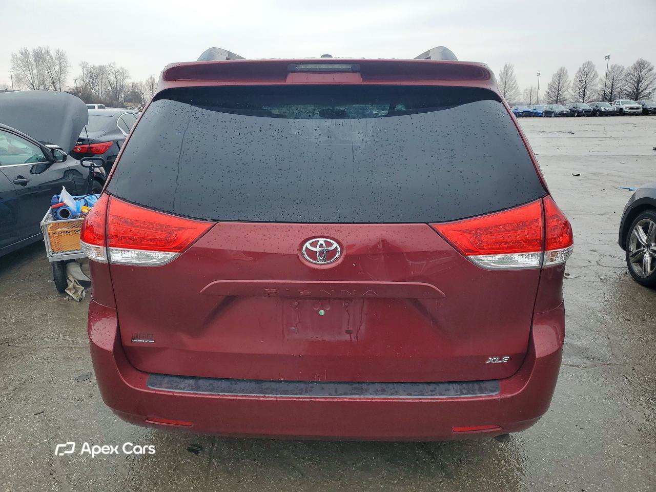 Toyota Sienna 2012