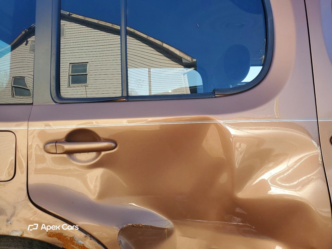 Nissan Cube 2011