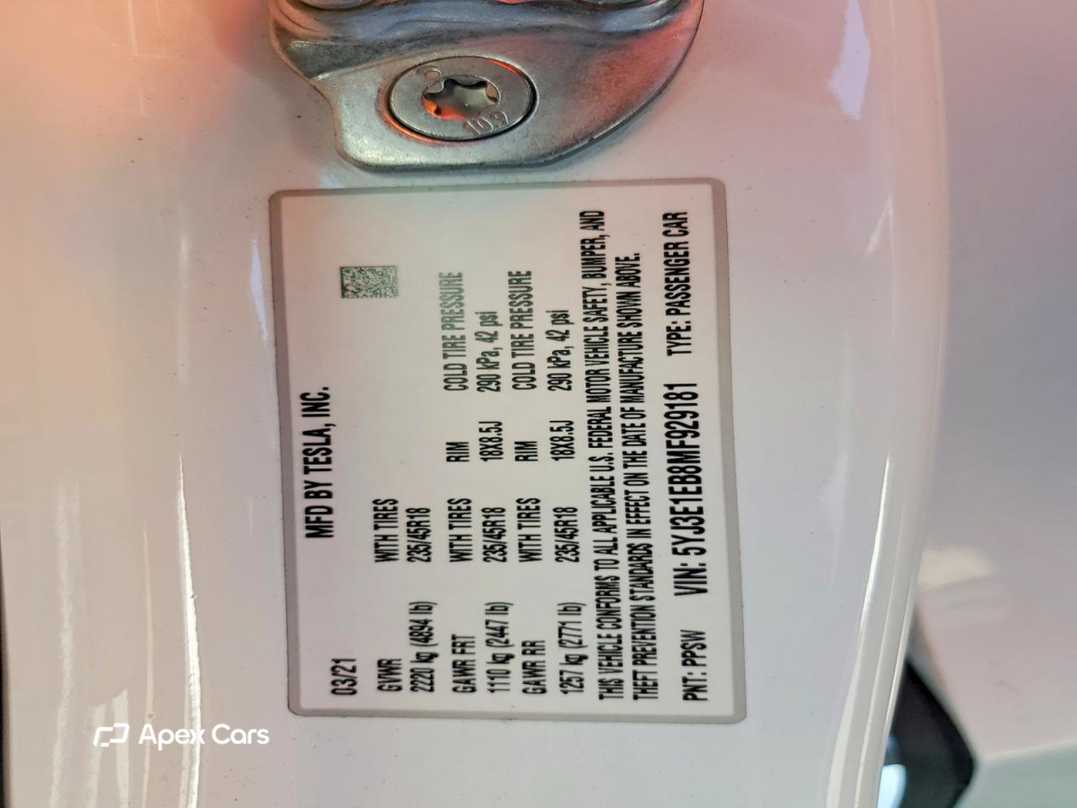 Tesla Model 3 2021