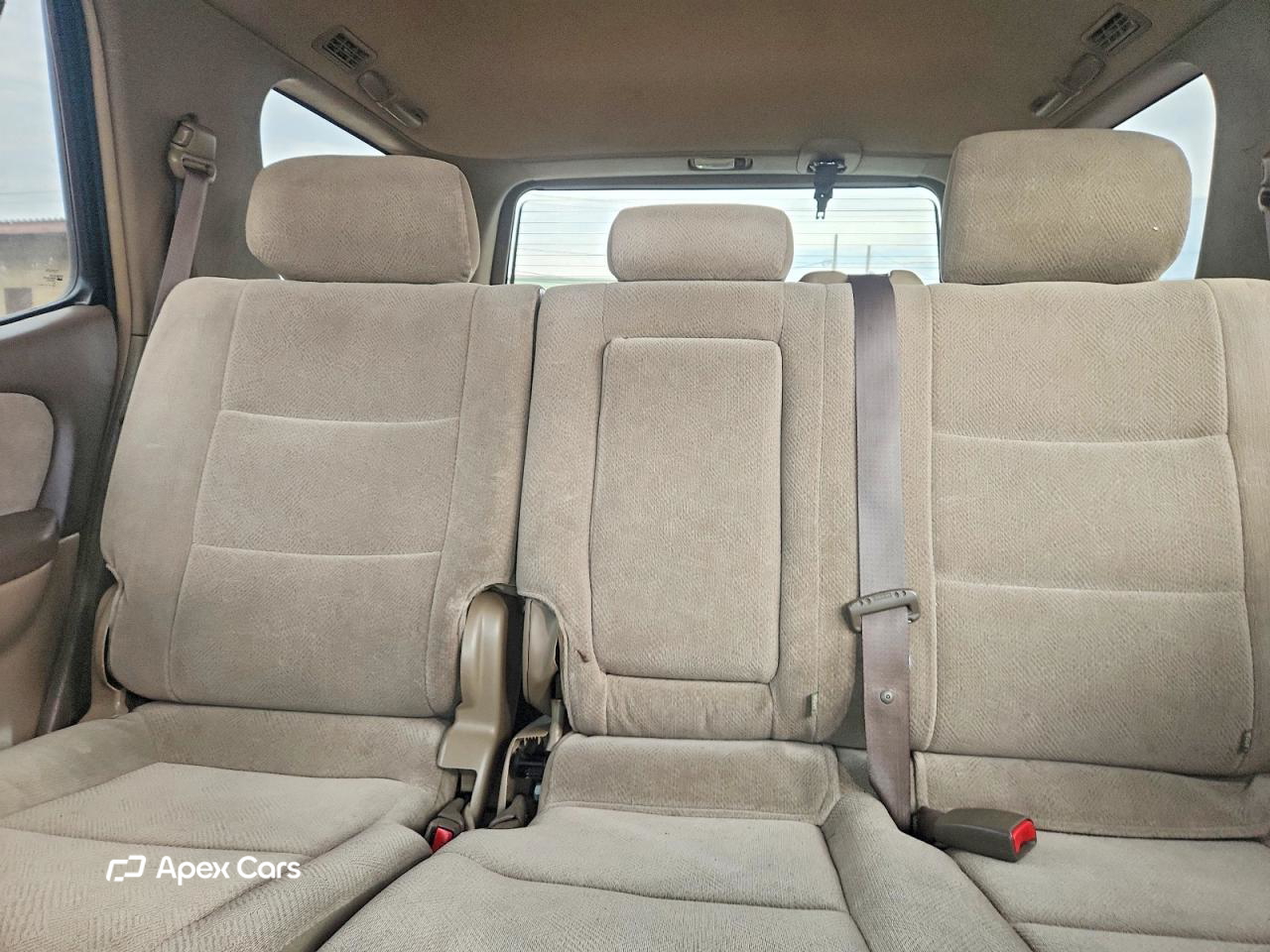 Toyota Sequoia 2004