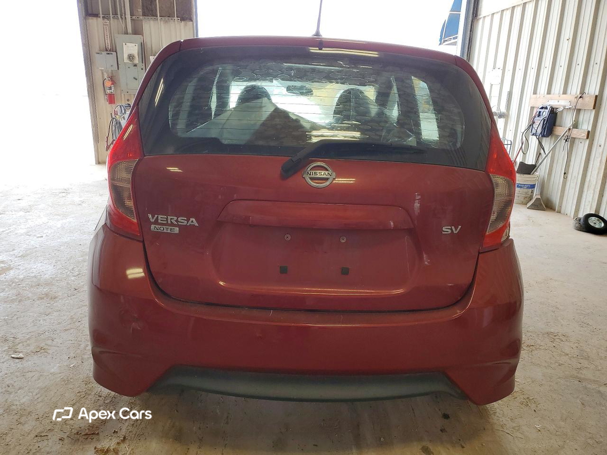 Nissan Versa 2018