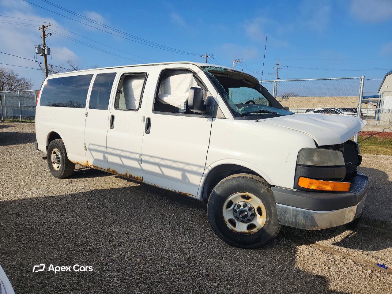 GMC Savana 2013