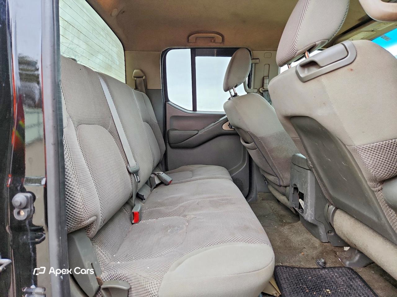 Nissan Navara (Frontier) 2010