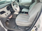 Toyota Sienna 2011