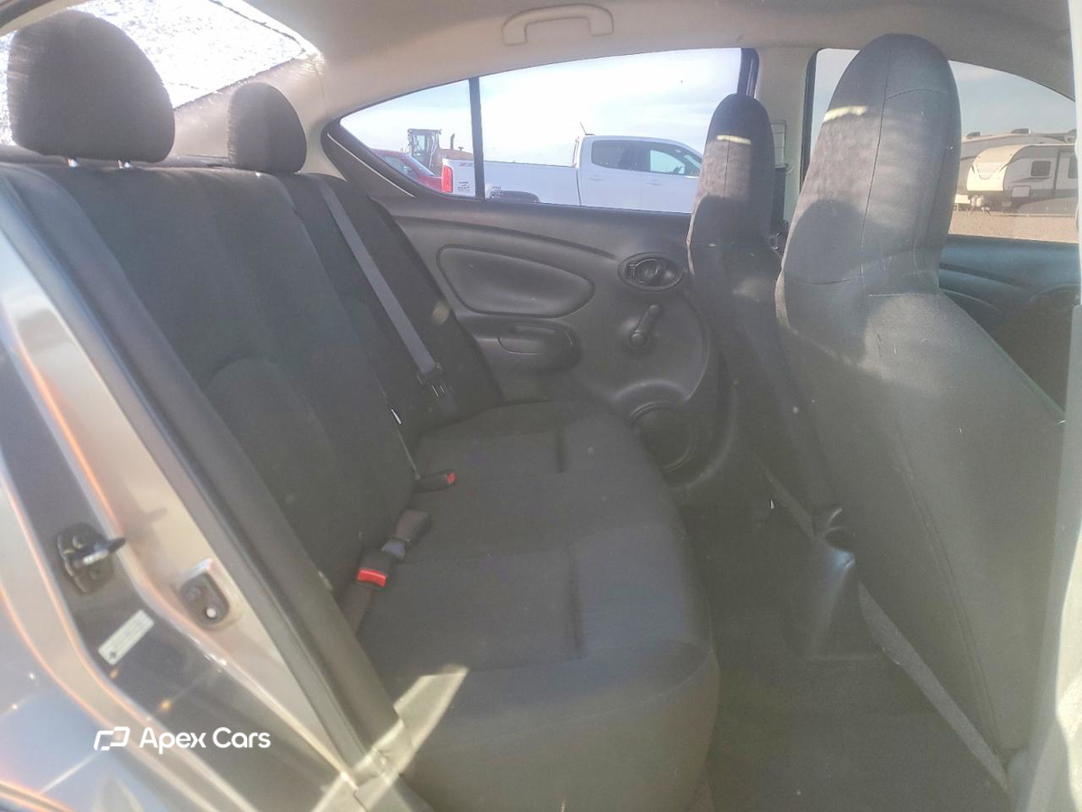 Nissan Versa 2017