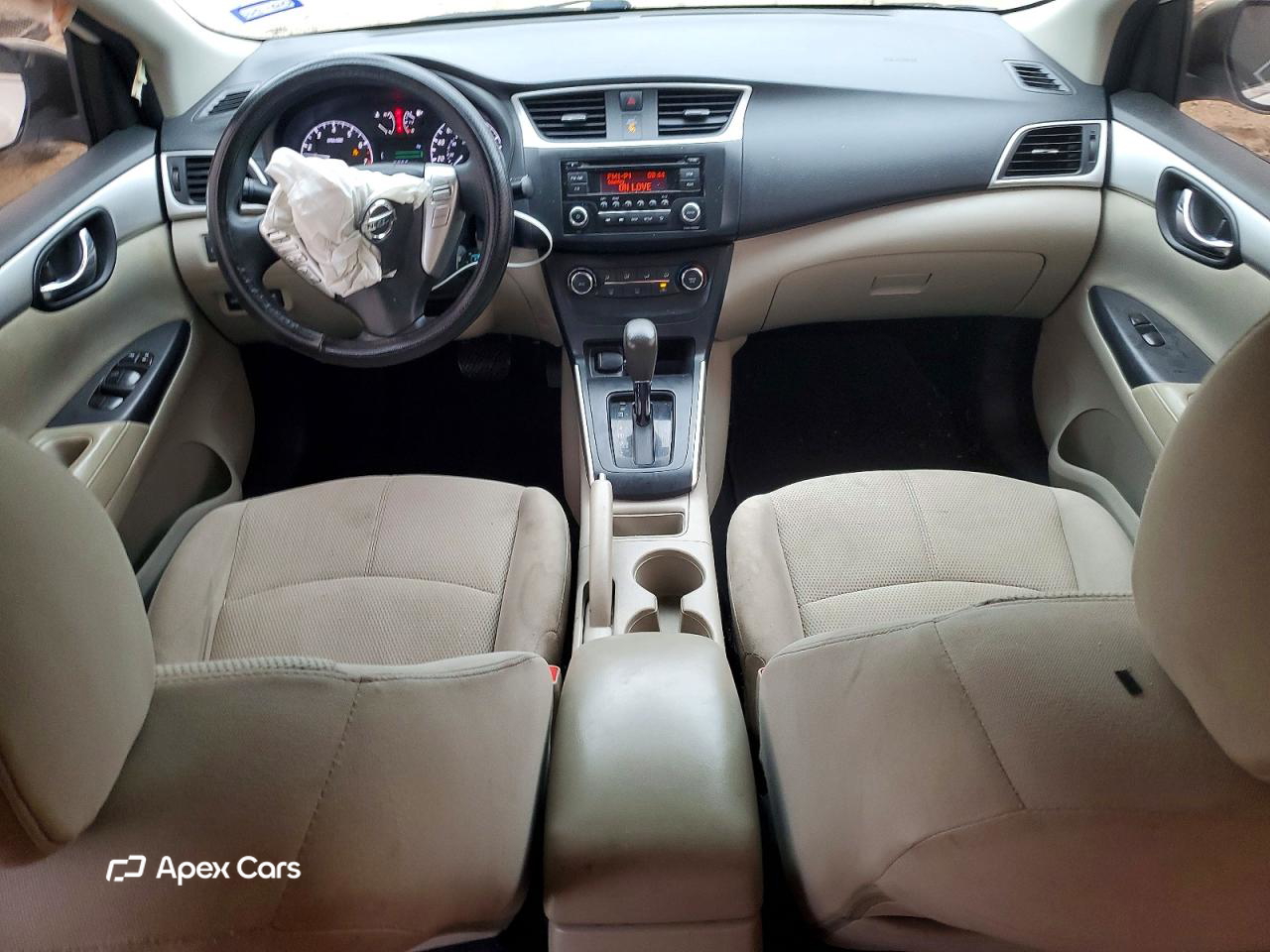 Nissan Sentra 2016