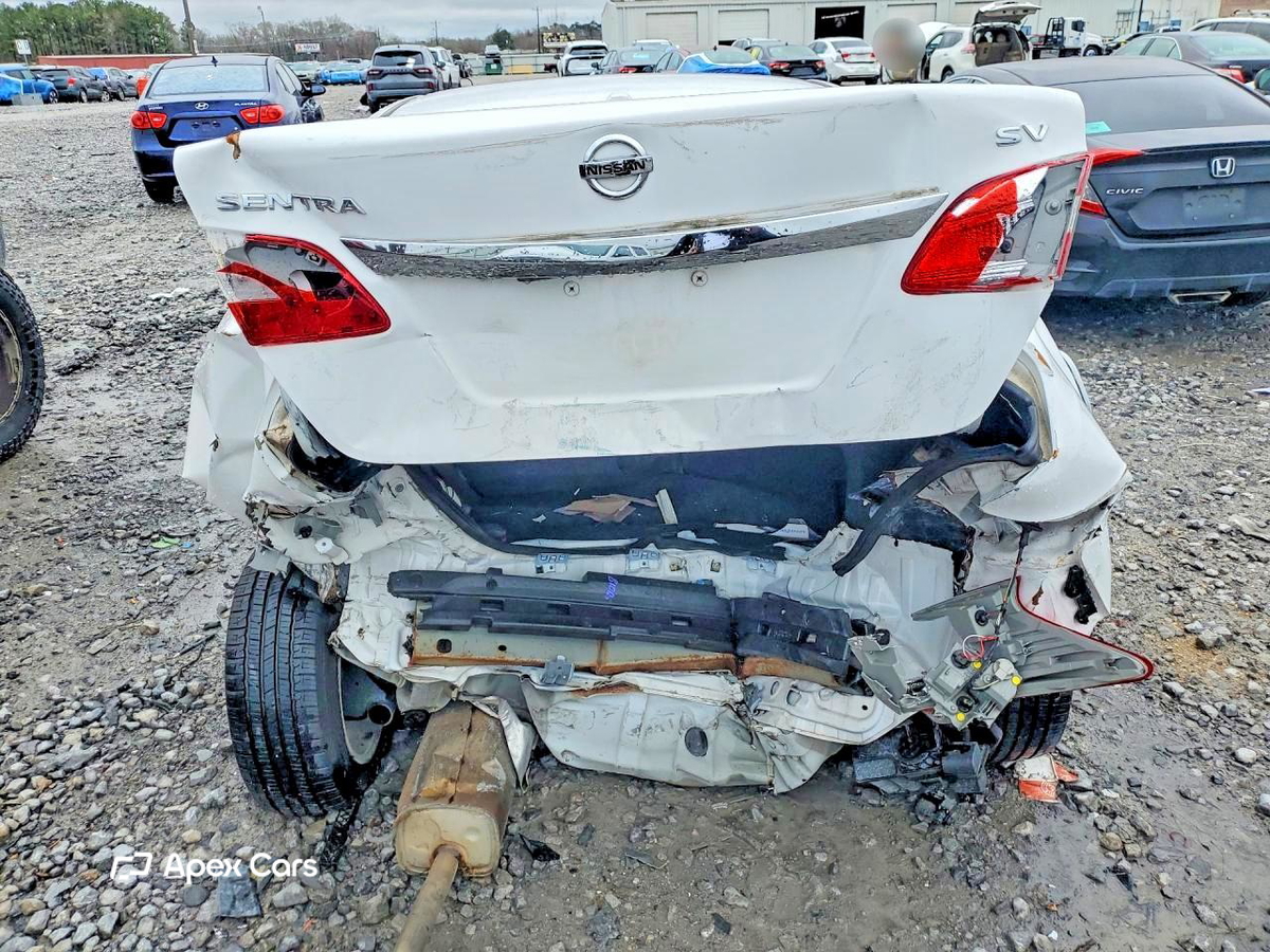 Nissan Sentra 2018