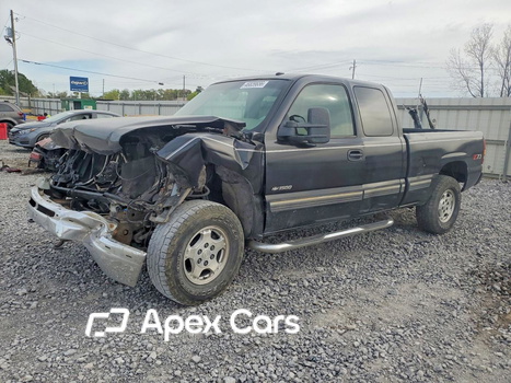 Chevrolet Silverado 2002 - Image 1 of 13
