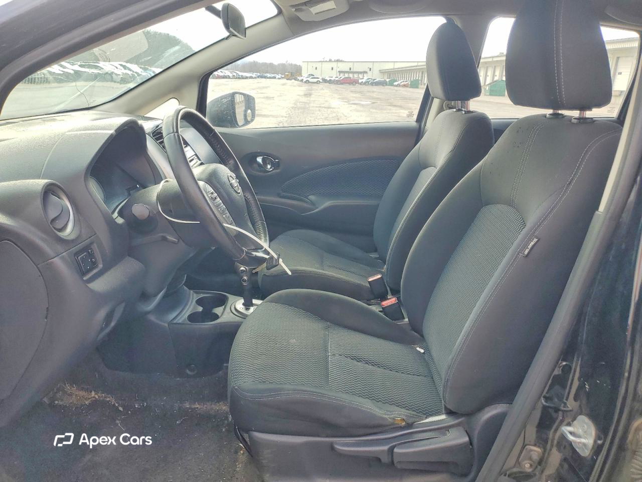 Nissan Versa 2016