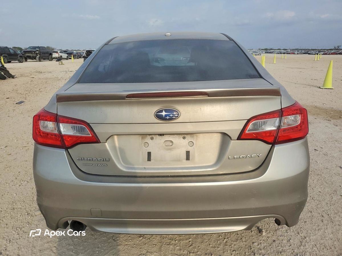 Subaru Legacy 2015