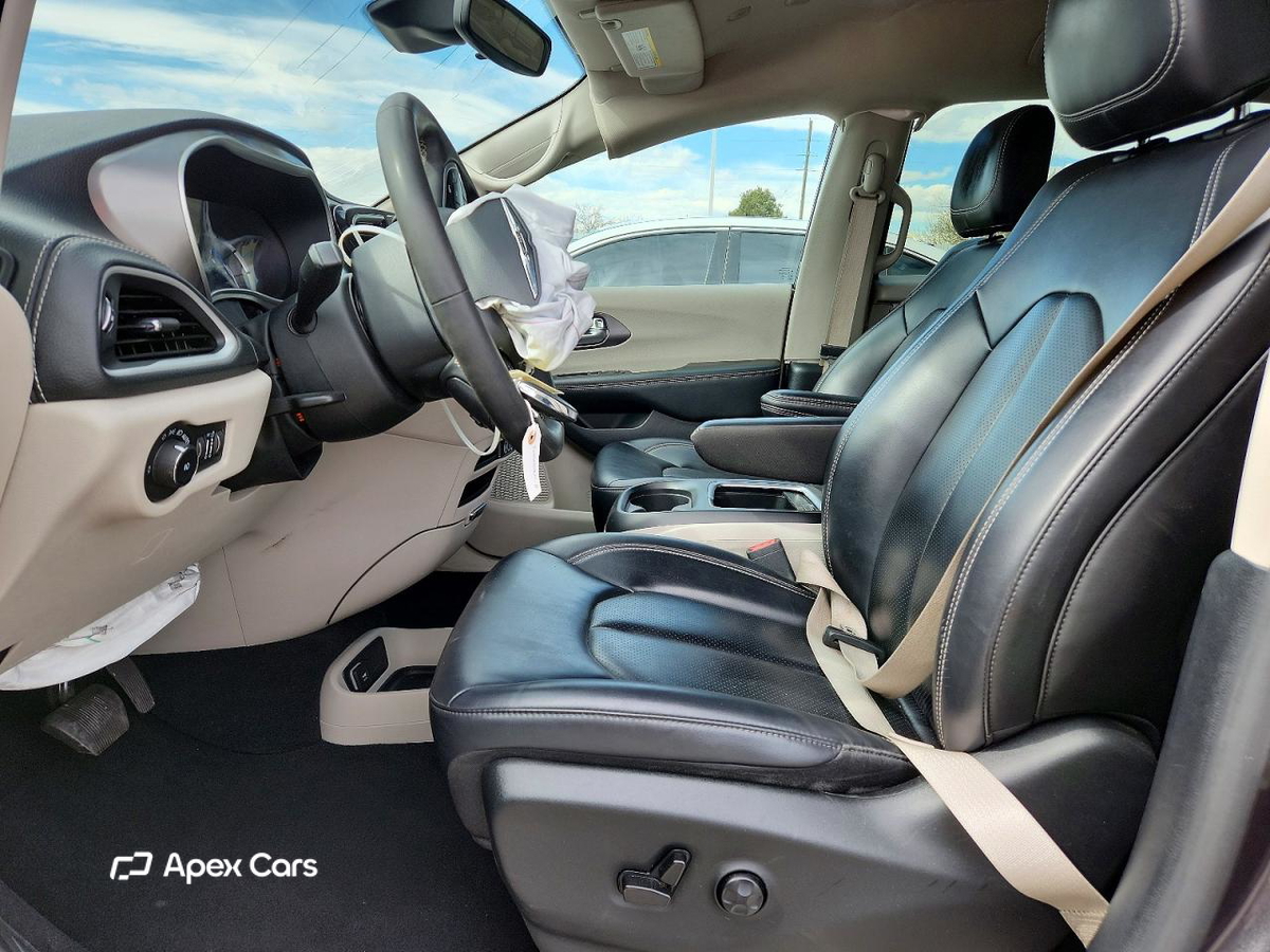 Chrysler Pacifica 2023